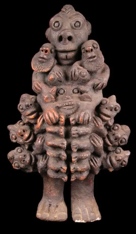 collections du Musée national des arts d'Afrique et d'Océanie et sont aujourd'hui conservées au musée du quai Branly - Jacques Chirac.